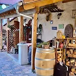 Appartement Phoenix Aus Der Asche Rhodt unter Rietburg