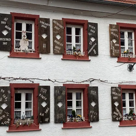 Phönix Aus Der Asche Apartment Rhodt unter Rietburg
