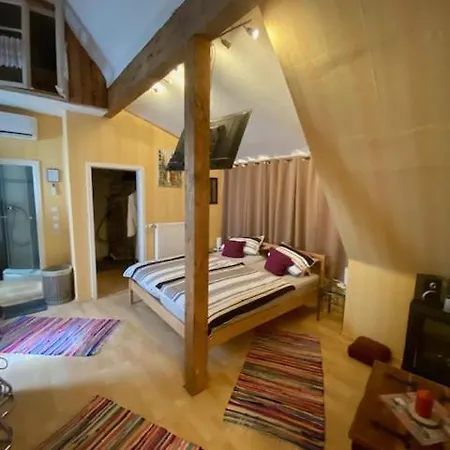 Phoenix Aus Der Asche * روست أونتر ريتبورغ