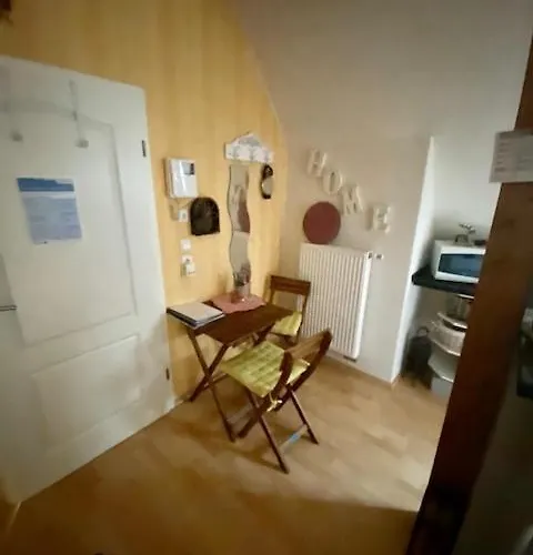 Phönix Aus Der Asche Apartment Rhodt unter Rietburg