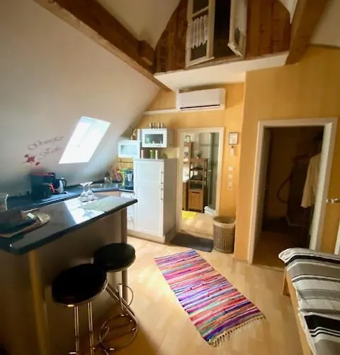 Phönix Aus Der Asche Rhodt unter Rietburg